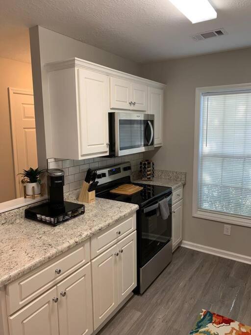 Comfy, Stylish Townhome Near I-20! Augusta Exteriör bild