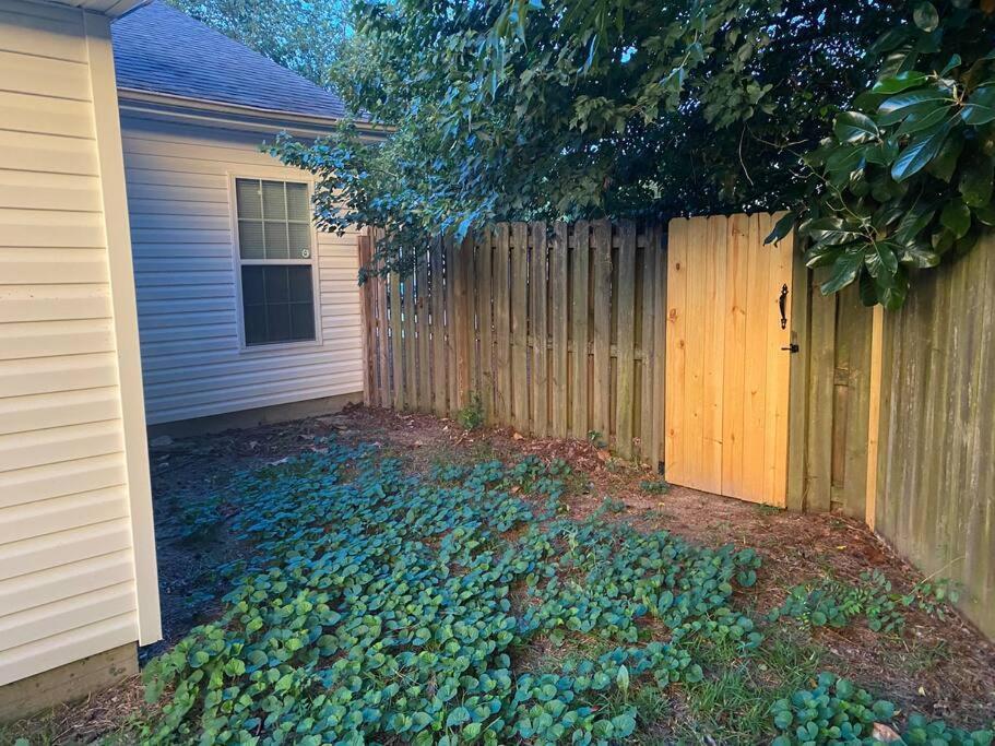 Comfy, Stylish Townhome Near I-20! Augusta Exteriör bild